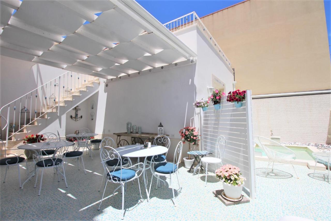 Quattrocuori Boutique Hotel & Spa Portopalo Di Capo Passero Exterior photo